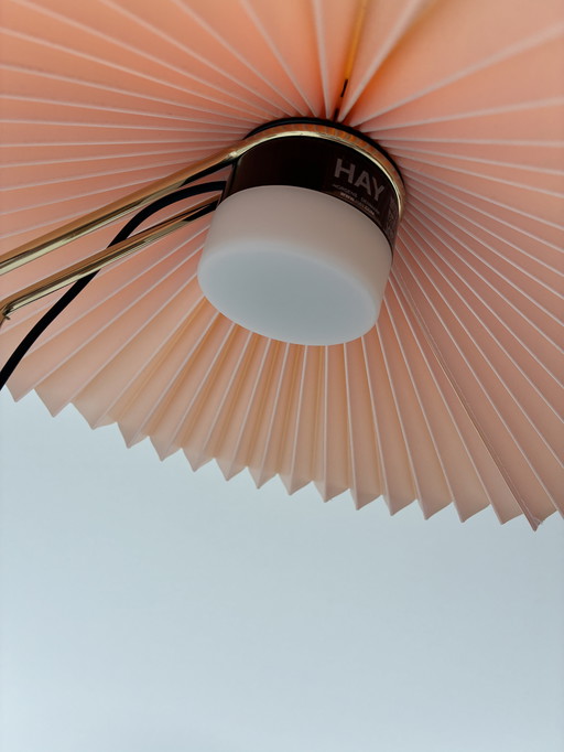 Hay matin tafellamp oranje geel 