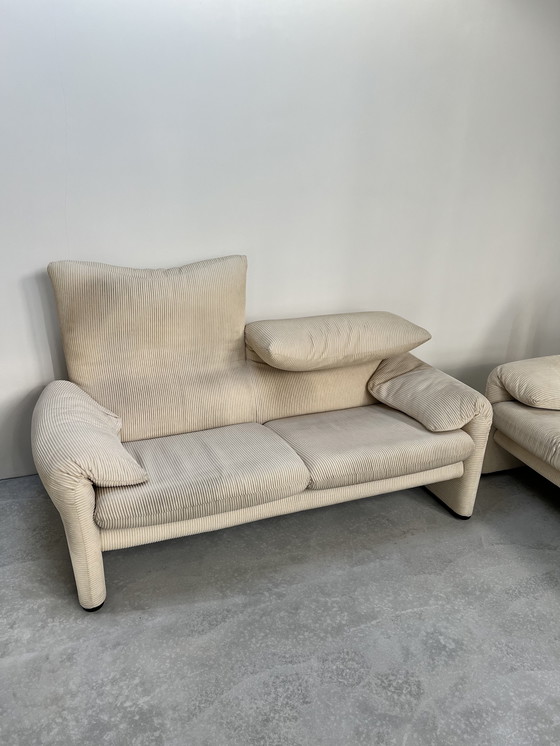 Image 1 of 2 x Cassina Maralunga tweezit