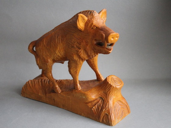 Image 1 of Grote, massief houten figuur van een wild zwijn, handgesneden vintage dierenbeeldje