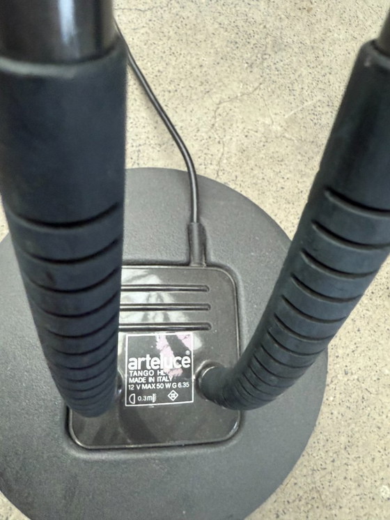 Image 1 of Lámpara de mesa Arteluce Tang de Stephan Copeland