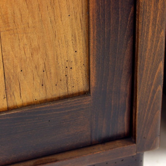 Image 1 of Hoge vintage nachtkastjes van hout, Tsjechoslowakije, jaren 1930