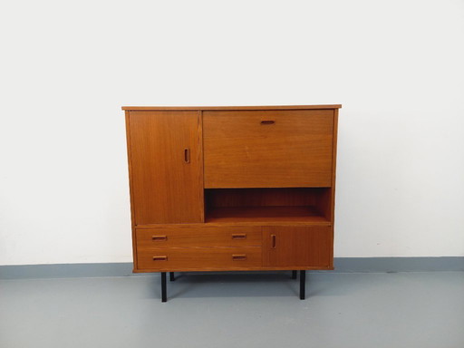 Vintage Scandinavisch modernistisch secretair bureau/boekenkast van teakhout en zwart metaal uit de jaren 50/60.