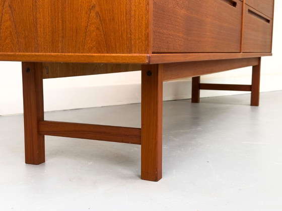 Large Teak Chest of Drawers from Tørring / HJN Møbelfabrik, 1960s – Sideboard, Wood (photo 13 of 25)