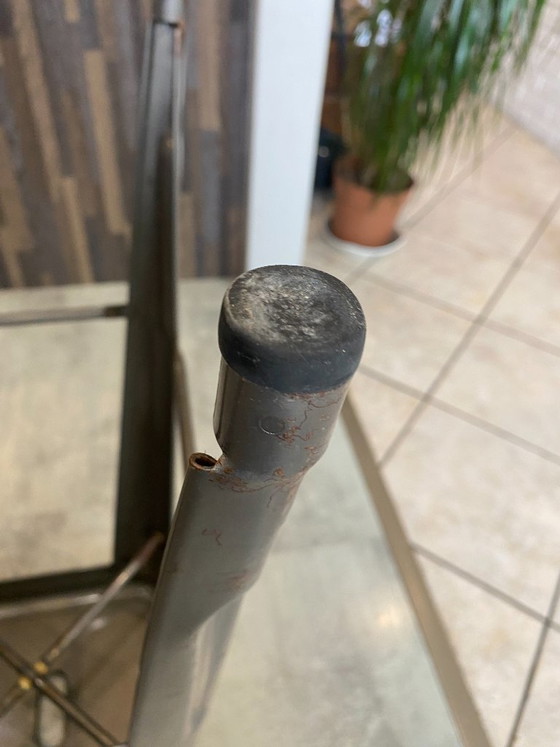 Image 1 of Taburete alto industrial Tolix H75 apilable de metal barnizado original.