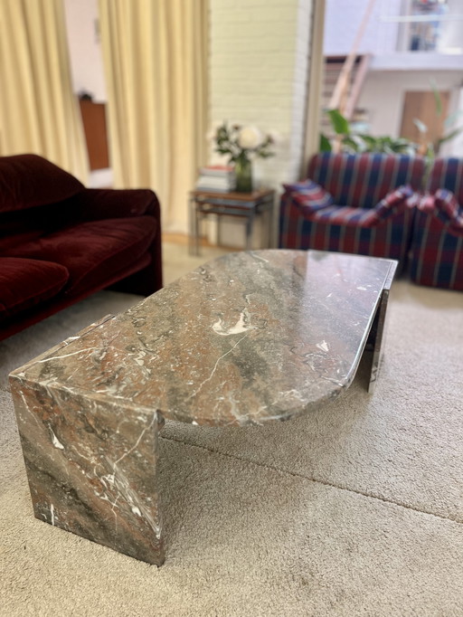 Table basse en marbre