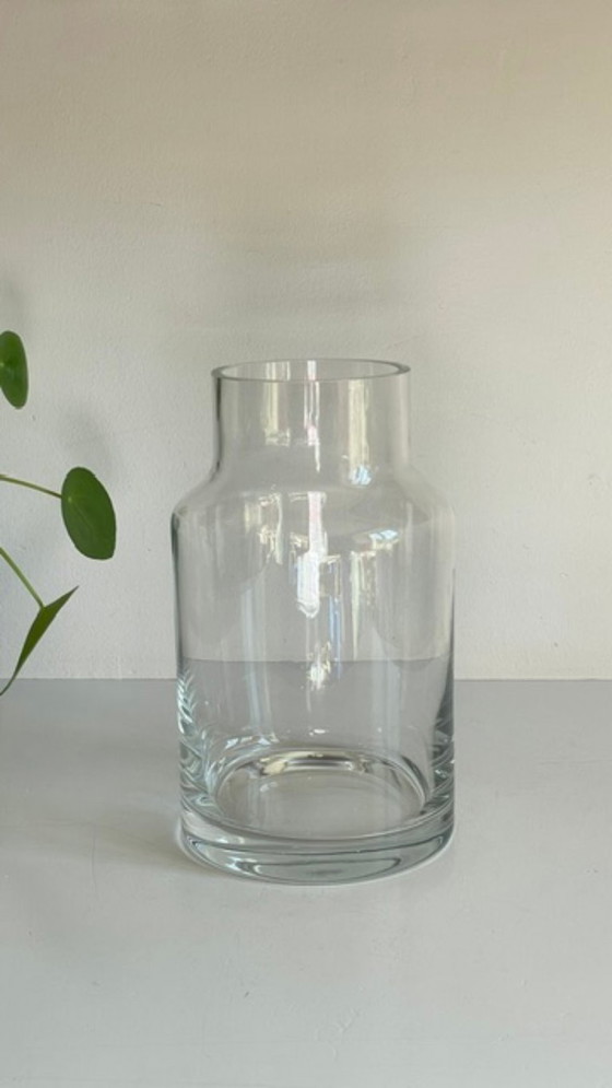Jarrón de Diseño de Cristal Contemporáneo – Jarrones, Glass (photo 4 of 20)
