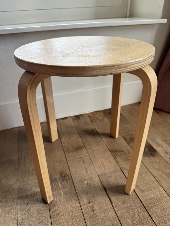 Image 1 of Tabouret IKEA Frosta | Design en bois | Table d'appoint | Style scandinave