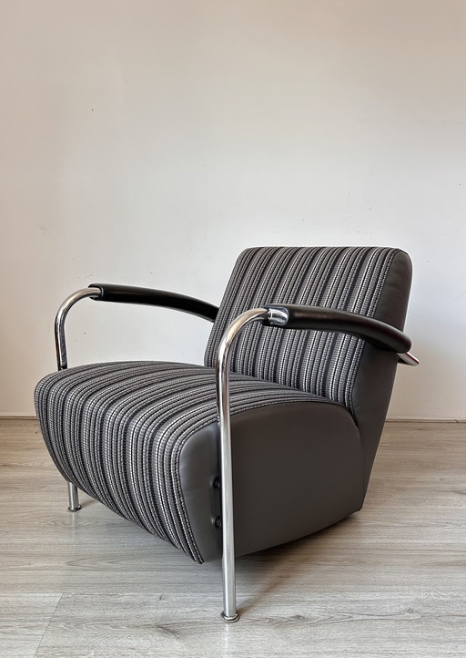 2x Leolux Scylla design armchairs