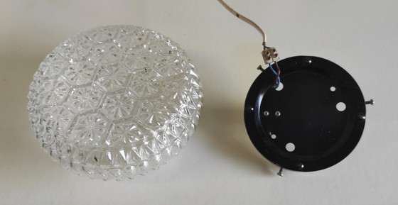 Image 1 of Lampada da soffitto o da parete con decorazioni floreali in vetro stampato - anni '70