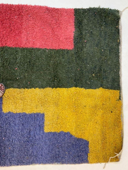 Alfombra bereber artesanal con coloridos diseños para tu espacio, 1,5/2,6 m – Aime Té, vloerkleden en tapijten (photo 2 of 5)