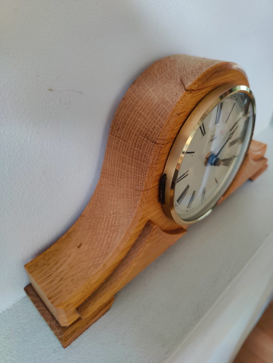 Image 1 of Klassieke Jeka Tafelklok - Eikenhout & Romeinse cijfers