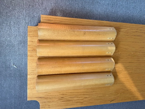 Image 1 of 6 x stripstoelen en tafel van Gijs Bakker