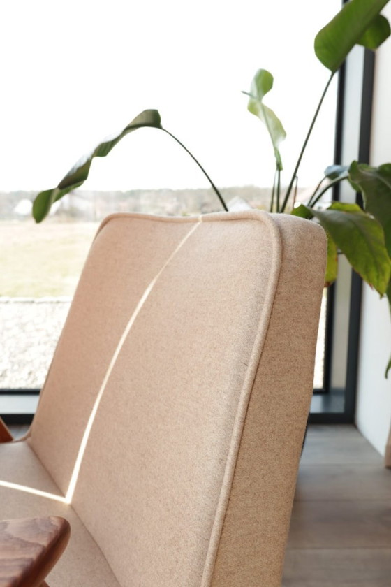 Image 1 of Vintage loungestoel met beige wollen bekleding, Scandinavisch design