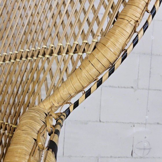 Image 1 of Vintage Rotan Peacock chair Emmanuelle / Pauwen stoel (H150cm) 