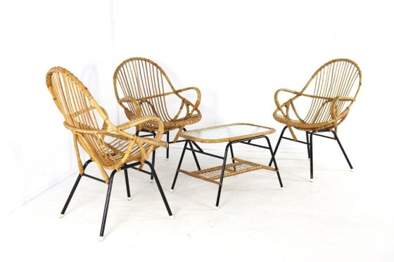 Image 1 of Set of 3 rattan armchairs + vintage rattan coffee table, Rohe, Noordwolde