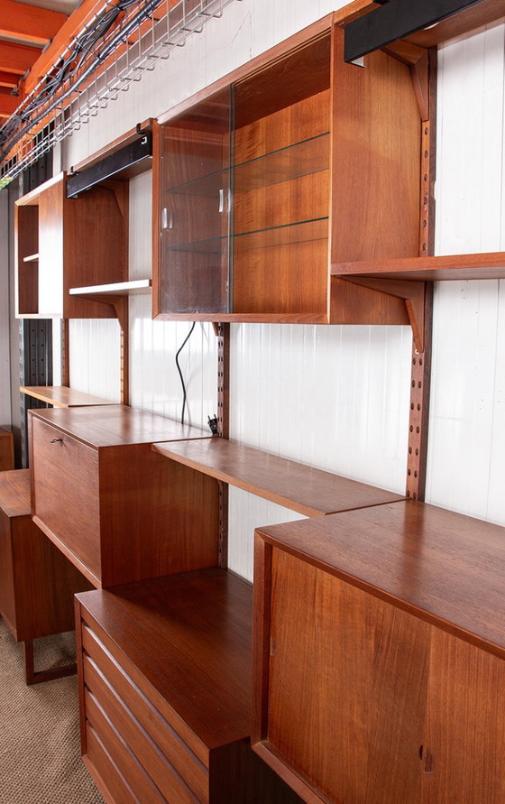 Image 1 of Zeer grote modulaire Deense teakhouten wandkast van Poul Cadovius voor Cado 1960.