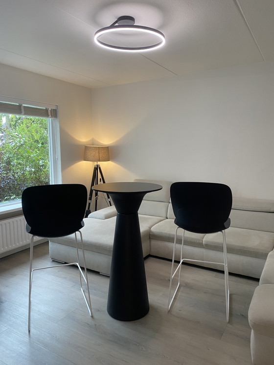 Set bar di design / Tavolo alto e 2 Sgabelli da bar (Haworth & Inclass) – HAY, Metal (photo 6 of 7)