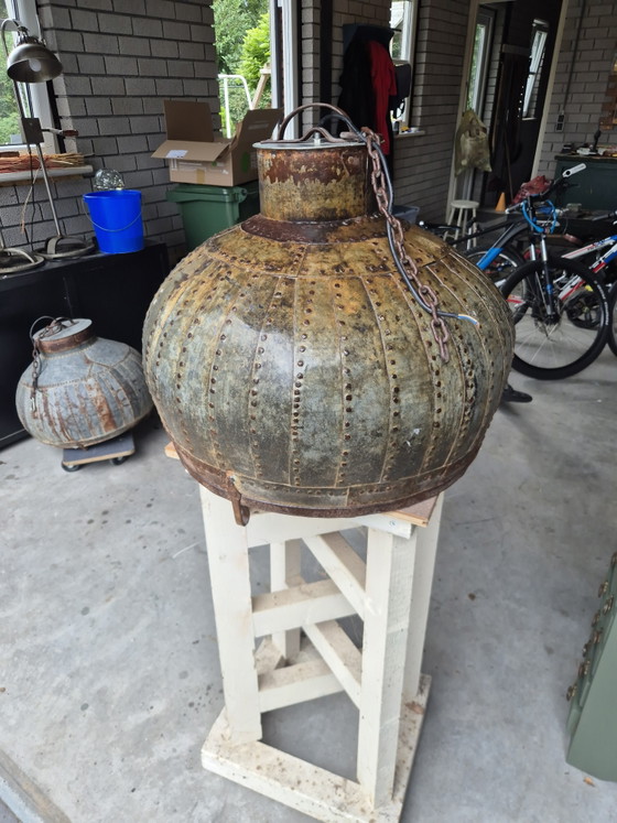 Beautiful Indian Water Jug Lamp, Industrial, Original And Authentic! – Pendant lamps, polished steel, Metal (photo 5 of 5)