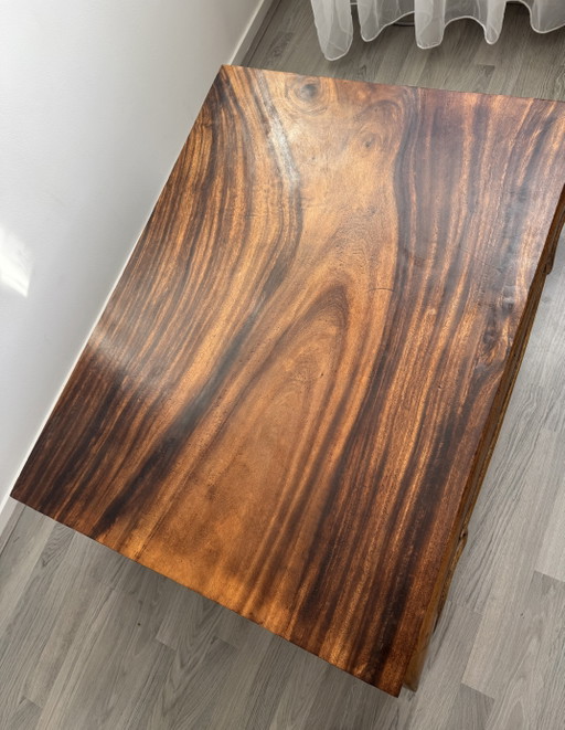 Couchtisch aus Holz im Opium-Stil / Beistelltisch / Couchtisch