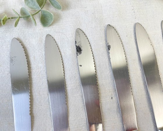 6 couteaux vintage en Bakélite ivoire France – Accessoires de table (photo 13 of 14)
