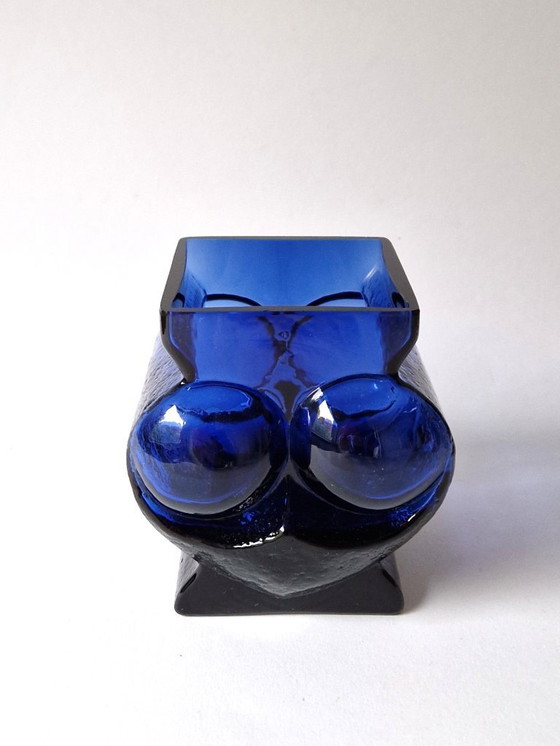 Image 1 of Skruf Schweden – Eulenvase von Lars Hellsten – signiert