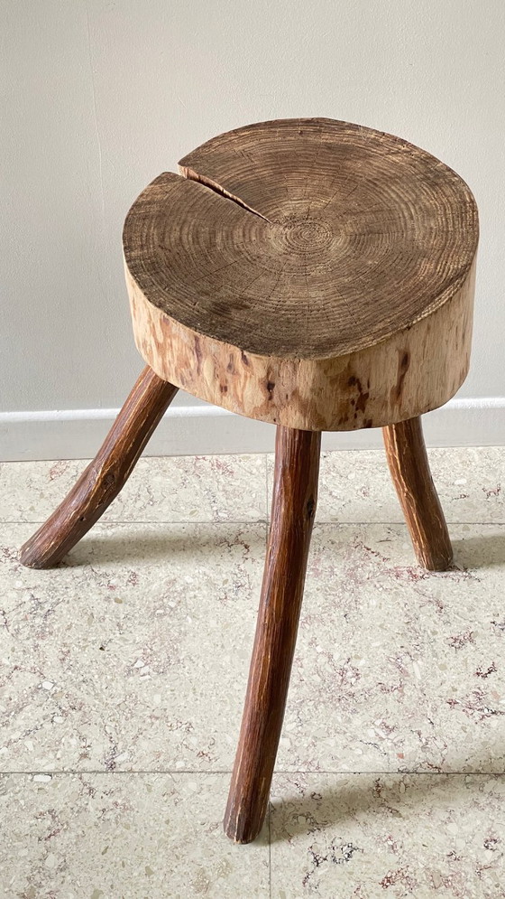 Image 1 of TABOURET Tripode BRUTALIST Rondin VINTAGE