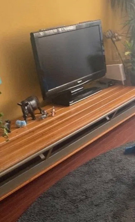 Gymbank vintage tv-meubel