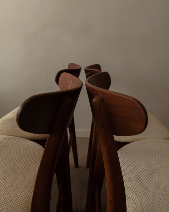 Image 1 of Set di 4 sedie da pranzo CH30 di Hans J. Wegner per Carl Hansen & Søn