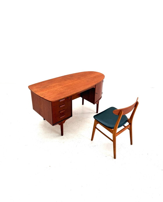 Scrivanie 'Bullet' vintage in teak, H.P. Hansen anni '60 – Legno, Metallo (photo 14 of 15)