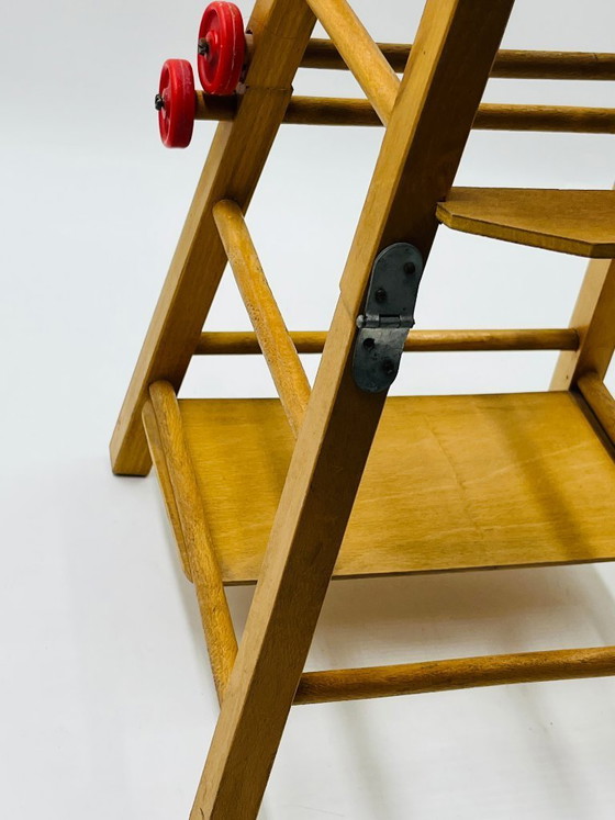 Image 1 of Vintage houten ombouwbare poppenstoel/loopstoel
