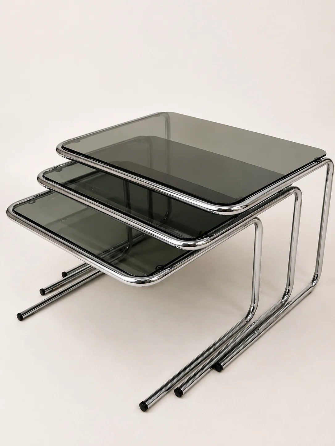 Space Age Tables | Whoppah