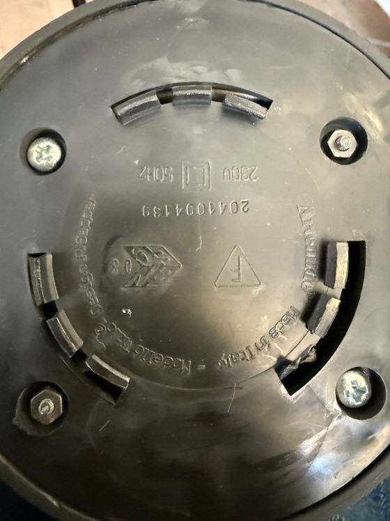 Image 1 of Lampada TIZIO Artemide design italiano Starck Richard Sapper Memphis