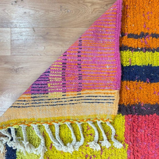 Image 1 of Alfombra marroquí hecha a mano de 250 cm x 150 cm.