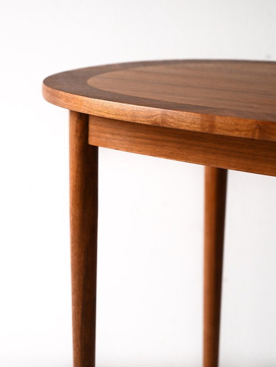Image 1 of Par de mesas ovaladas de Y. Sandström