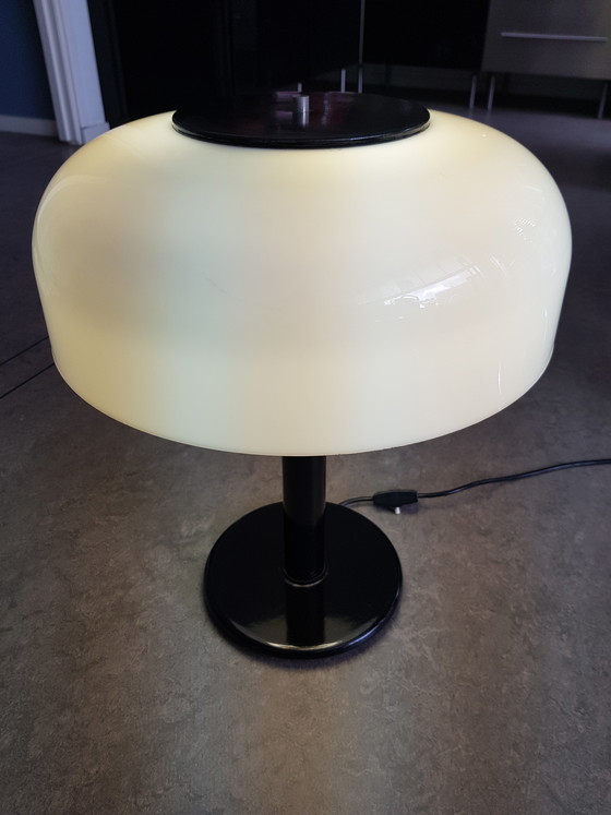 Image 1 of Table/desk lamp from the 1970s, black base / white shade.