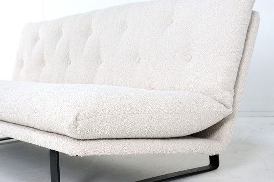 Image 1 of Kho Liang Ie per Artifort Divano a 3 posti C684 nuovo rivestimento vintage