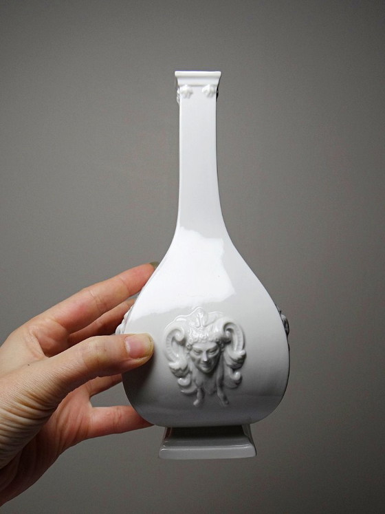 Image 1 of Small Vase, Reproduction of a Meissen Vase, 1715-1720, by Sheffield & Haviland, Limoges
