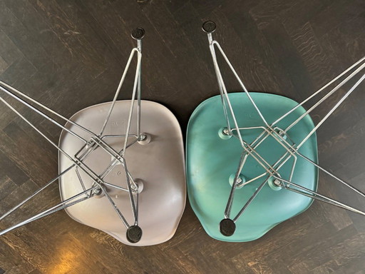 Chaise Vitra Eames DSR Basic