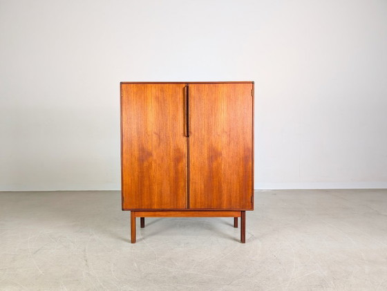 Image 1 of Armadio originale Asko Finland, cassettiera di metà secolo, teak vintage 2