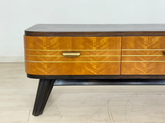 Image 1 of Buffet style années 60 – Plateau refait à la main en noir vintage