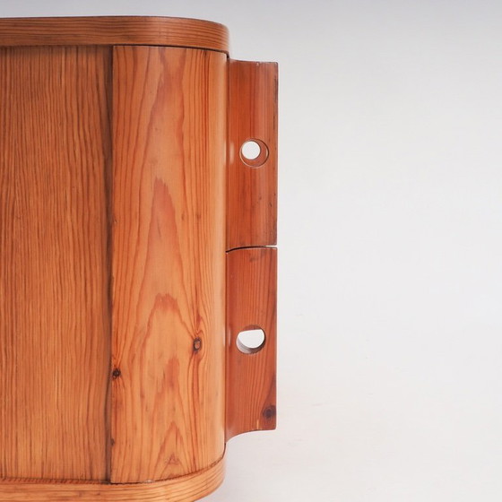 Image 1 of Armario de madera de pino Aran de Jordi Vilanova i Bosch