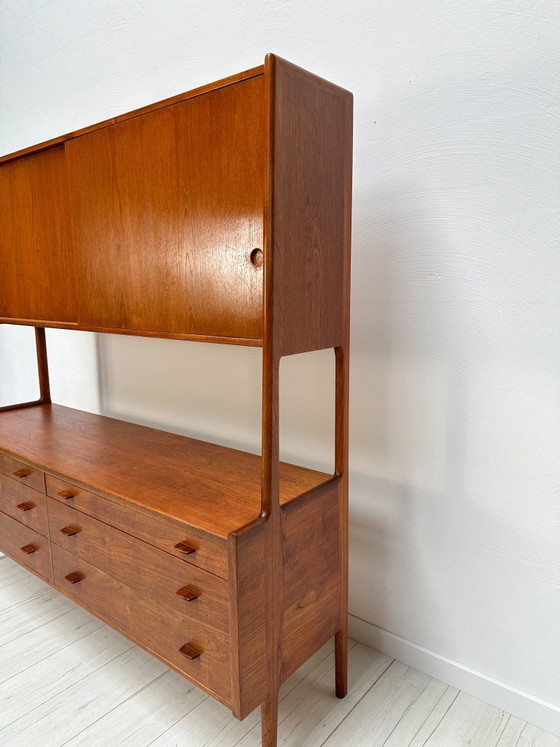 Image 1 of Dänisches Teak-Highboard RY20 aus den 1950er Jahren von Hans J. Wegner für Ry Møbler – Mid-Century-Schrank