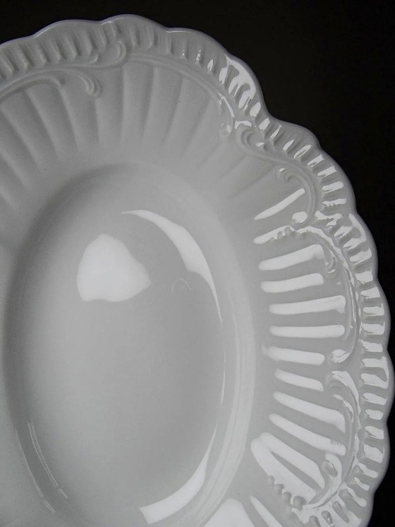 Vintage hollow plate Chastagner Limoges in white porcelain, rococo style. – Crockery (photo 6 of 9)