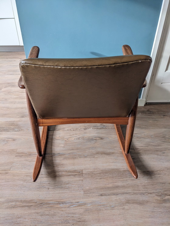 Image 1 of Rocking Chair vintage Webé Louis Teeffelen design rétro