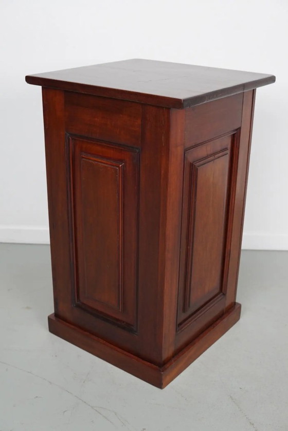 Image 1 of Vitrina antigua inglesa de caoba, siglo XIX