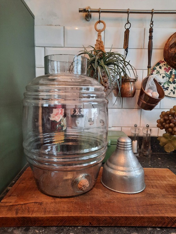 Image 1 of Antikes Apothekerglas XL