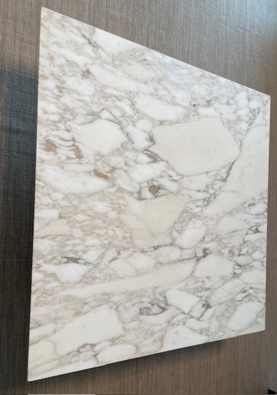 Image 1 of Ensemble complet Minotti 6 pièces comprenant 2 canapés, 1 pouf et 1 table basse.