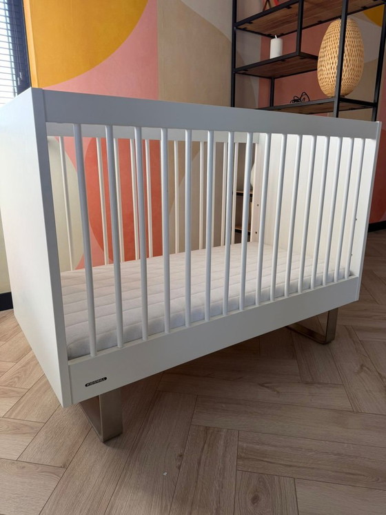 Image 1 of Cameretta completa per neonati (culla, armadio, cassettiera)