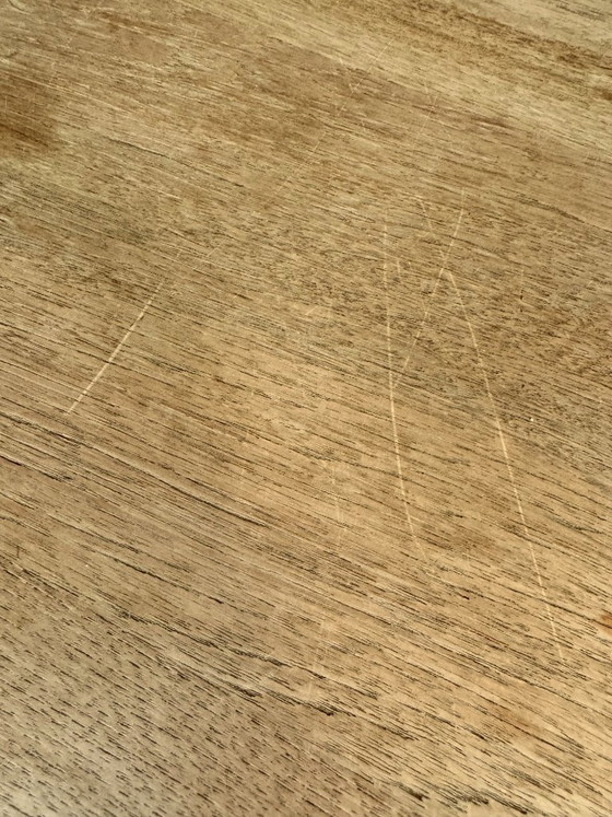 Round teak dining table – Wood (photo 8 of 8)