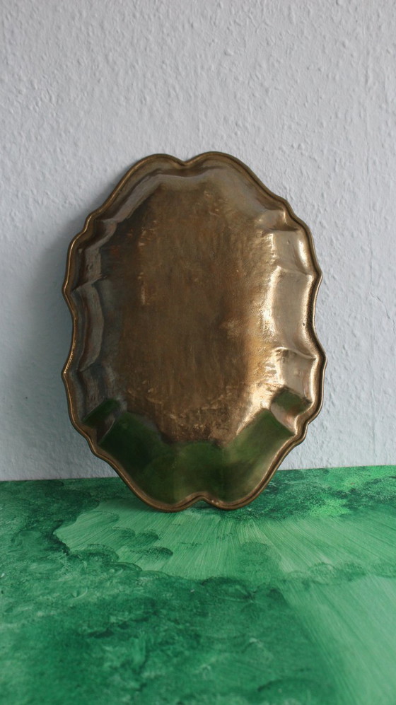 Image 1 of Frutero antiguo de hierro fundido con baño de latón, circa 1900, grande, muy pesado.